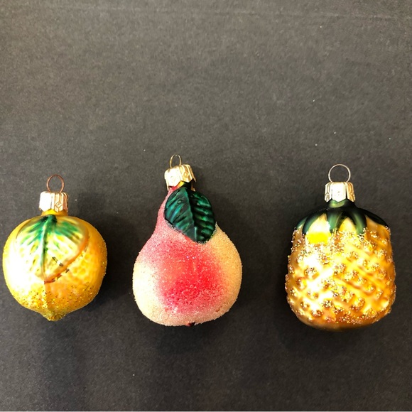Made in Poland~ 9 Mini Sugared & Glittered Fruit~ Vintage Christmas Ornaments - Picture 7 of 7
